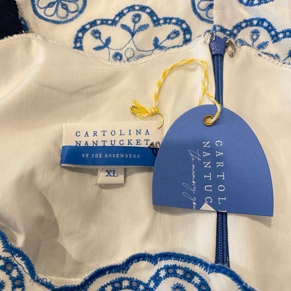 NWT Cartolina Nantucket The Lizzie Embroidered Eyelet Dress
Blue White Size XL - Picture 7 of 11